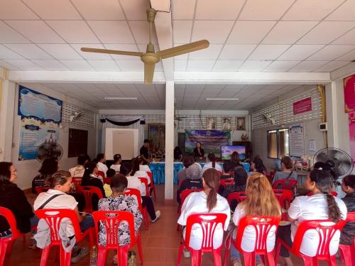พช.กะปงดำเนินโครงการสร้างสัมมาชีพชุมชนครัวเรือนที่ได้รับผลกระทบด้านอาชีพและรายได้ที่มีศักยภาพและสามารถพัฒนาได้ ครั้งที่ 1 